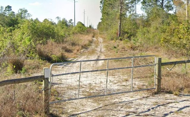 4 of 6 - 532 Nichele Boulevard, Lake Placid, FL
