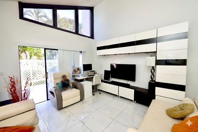 3 of 16 - 3156 Nw 84th Avenue, Sunrise, FL