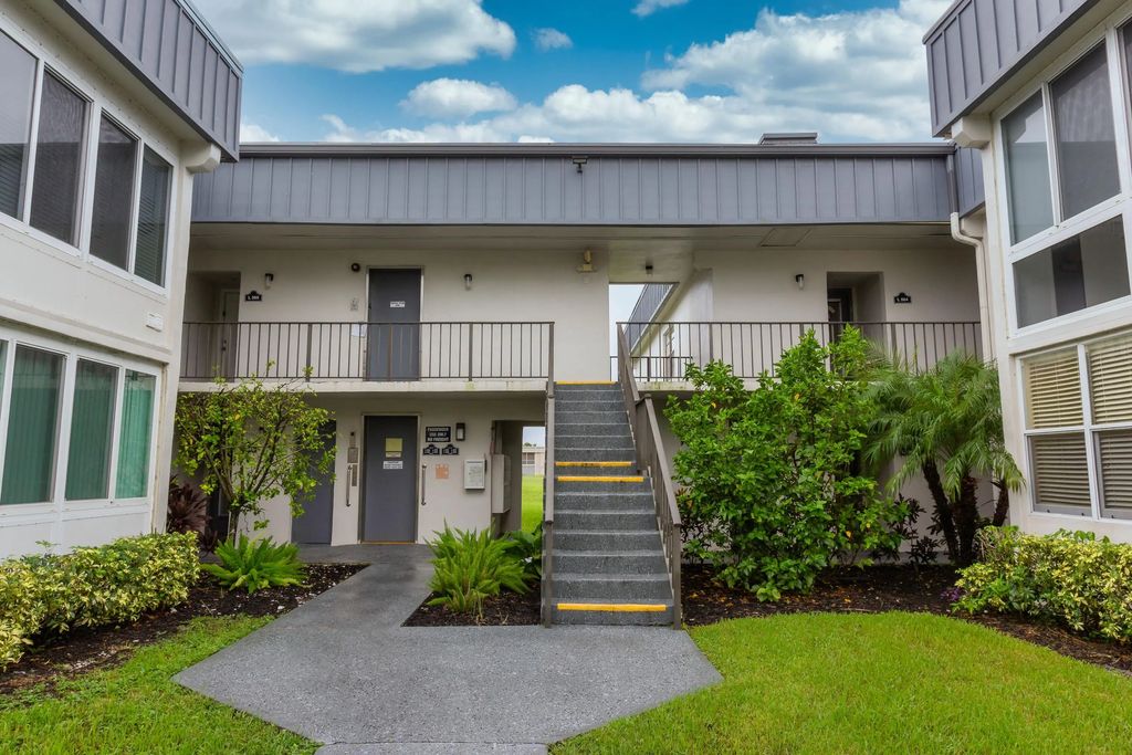 557 Piedmont L, Delray Beach