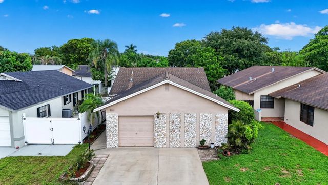 9811 Sw 57th Street, Cooper City