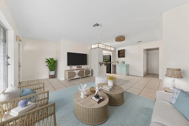 5 of 15 - 4700 Ne 2nd Way, Deerfield Beach, FL