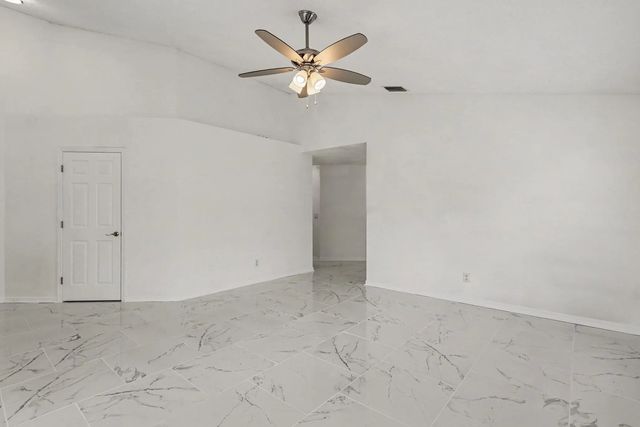 4 of 37 - 301 Bougainvillea Street Nw, Palm Bay, FL