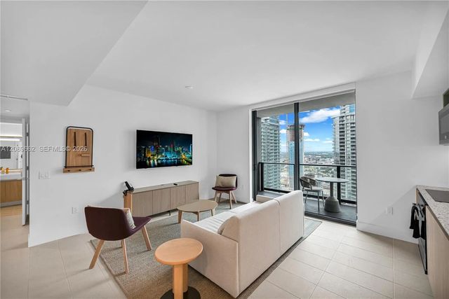 159 Ne 6th Street #3901, Miami