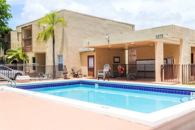 4 of 26 - 6335 Sw 138th Court #6335-1, Miami, FL