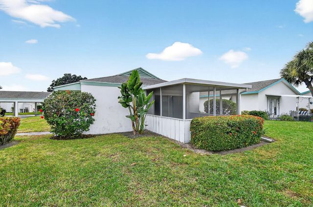 3060 Meridian Way N #8, Palm Beach Gardens