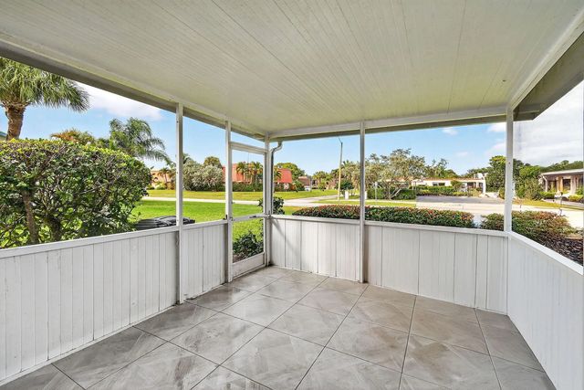 3 of 27 - 3060 Meridian Way N #8, Palm Beach Gardens, FL