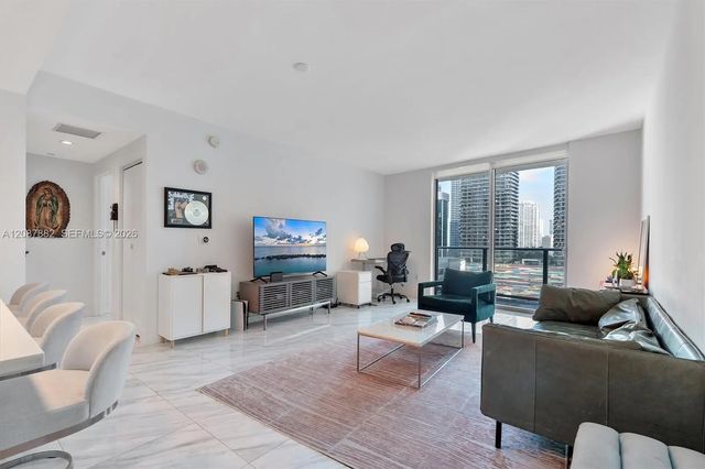 3 of 41 - 1100 S Miami Avenue #1609, Miami, FL