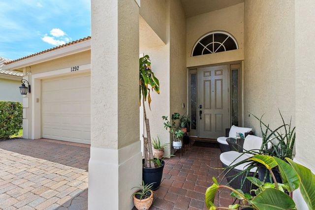 3 of 49 - 1292 Se Fleming Way, Stuart, FL