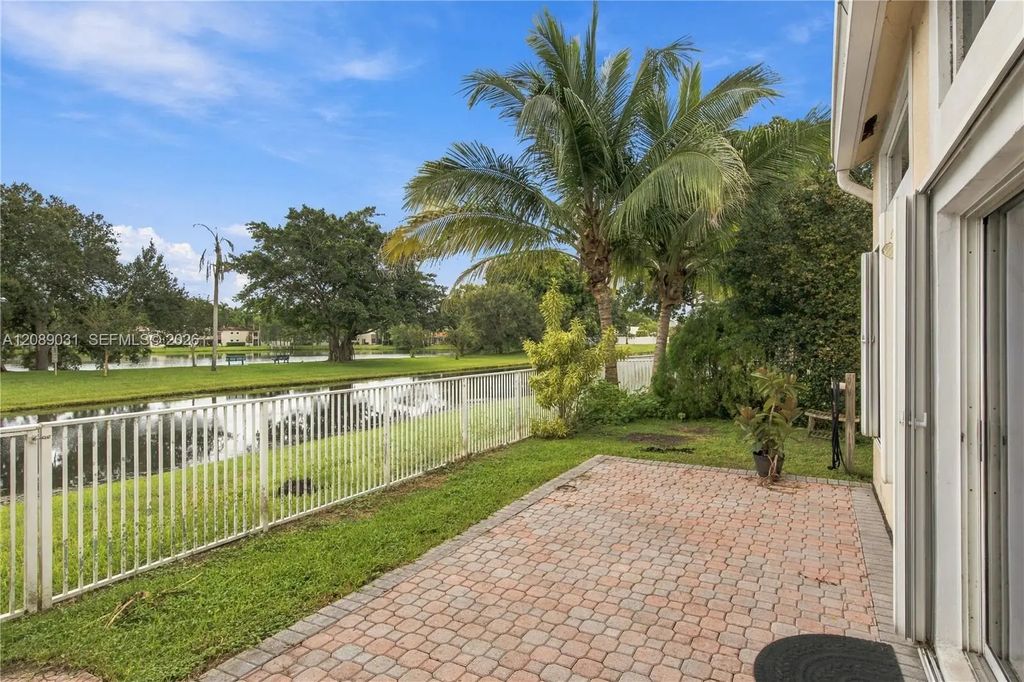 10000 Nw 4th Street, Plantation