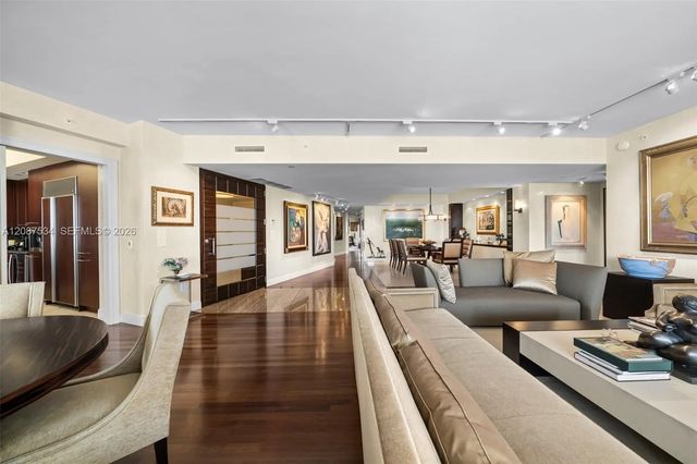 3 of 44 - 6000 Island Boulevard #1703, Aventura, FL