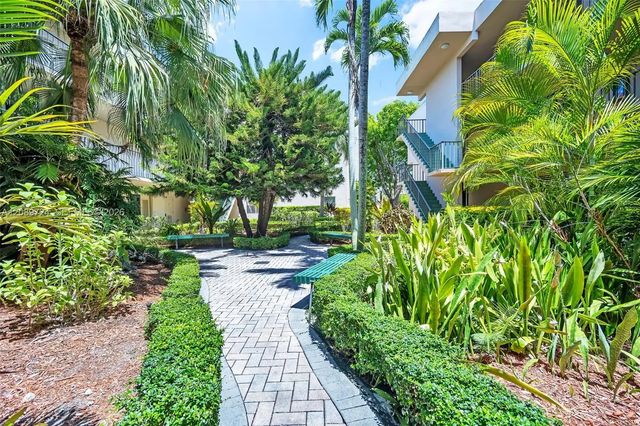 2 of 29 - 10525 Sw 112th Avenue #113, Miami, FL