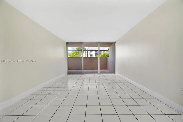 4 of 29 - 10525 Sw 112th Avenue #113, Miami, FL