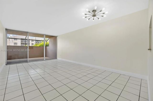 5 of 29 - 10525 Sw 112th Avenue #113, Miami, FL