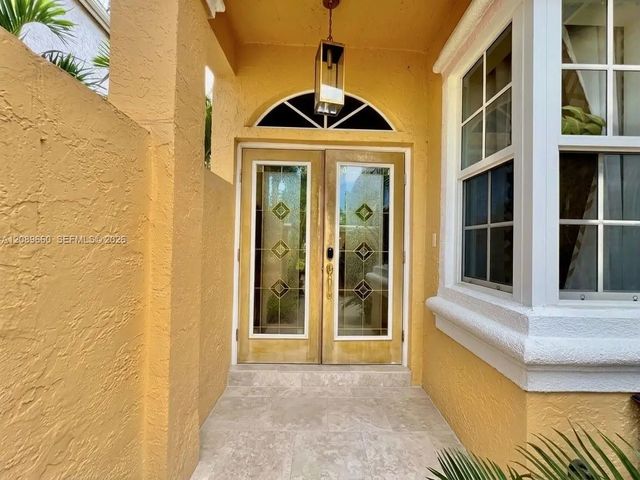 5 of 26 - 811 Nw 155th Terrace, Pembroke Pines, FL