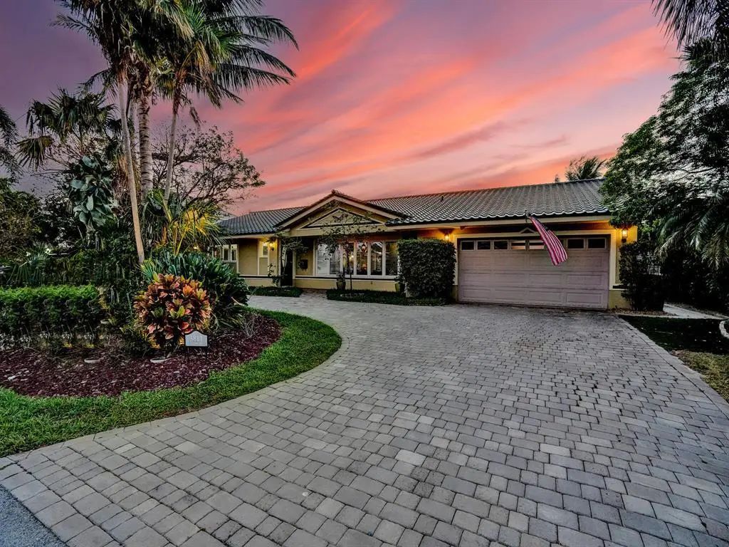 3811 Ne 26th Avenue, Lighthouse Point