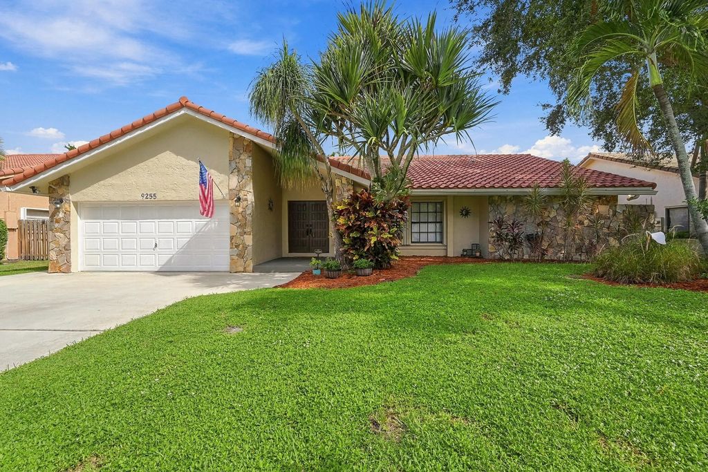 9255 Nw 18th Street, Plantation