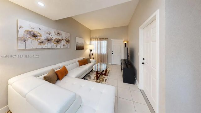 5 of 27 - 22067 Sw 88th Path, Cutler Bay, FL