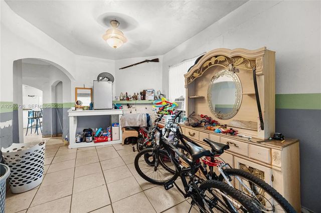 4 of 9 - 618 N D Street, Boynton Beach, FL