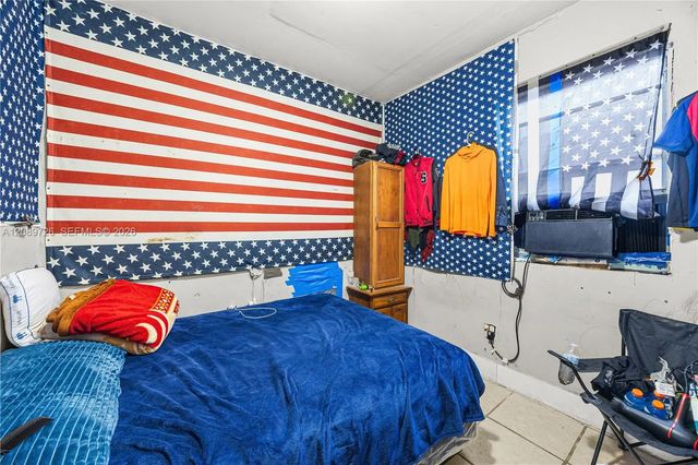 5 of 9 - 618 N D Street, Boynton Beach, FL