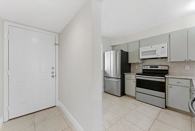 3 of 37 - 6205 Balboa Circle #102, Boca Raton, FL