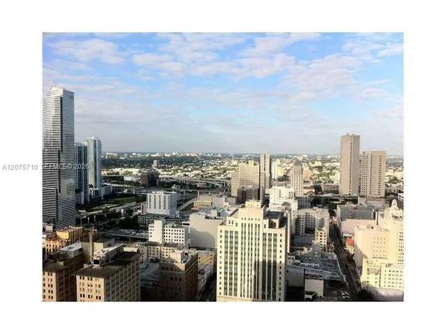 2 of 32 - 50 Biscayne Boulevard #4105, Miami, FL