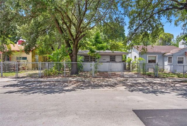 6936 Nw 3rd Avenue, Miami