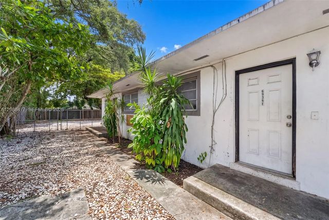 3 of 20 - 6936 Nw 3rd Avenue, Miami, FL