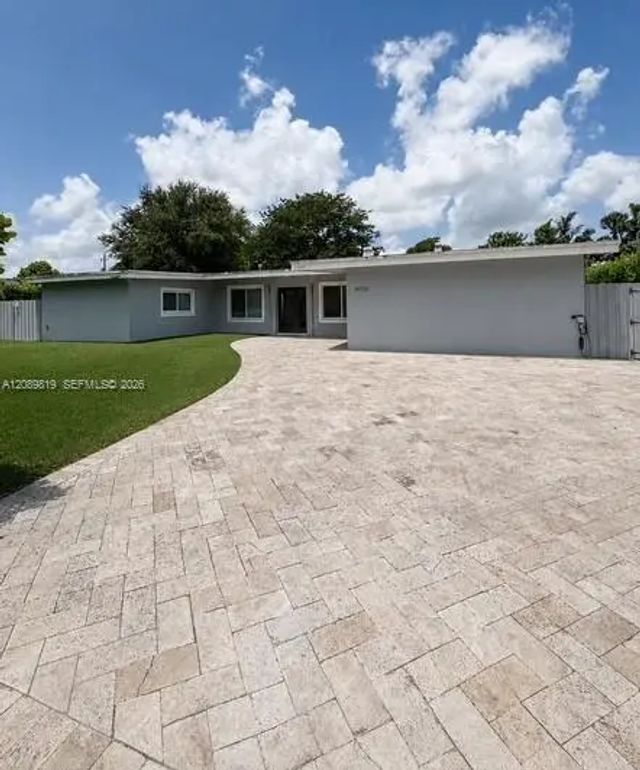 18700 Ne 21st Avenue, North Miami Beach