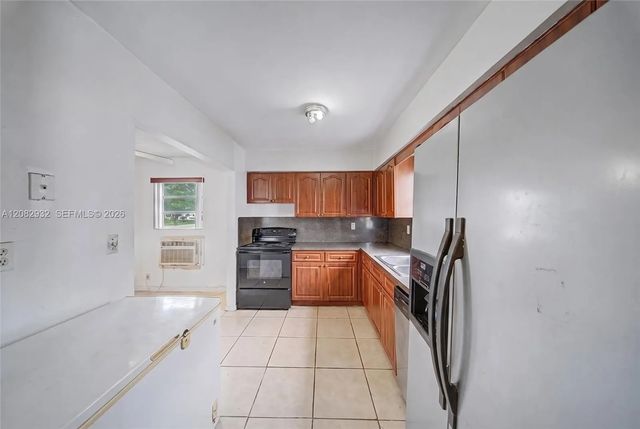4 of 15 - 11370 Sw 224th Street, Miami, FL