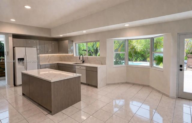 5 of 14 - 6811 Sw 89th Court, Miami, FL
