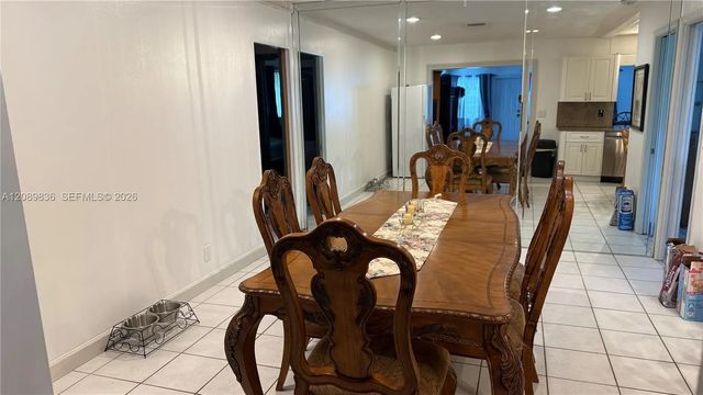 3 of 17 - 2211 N 54th Avenue, Hollywood, FL