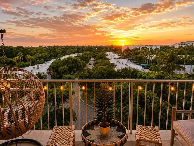 600 Grapetree Drive #7fn, Key Biscayne
