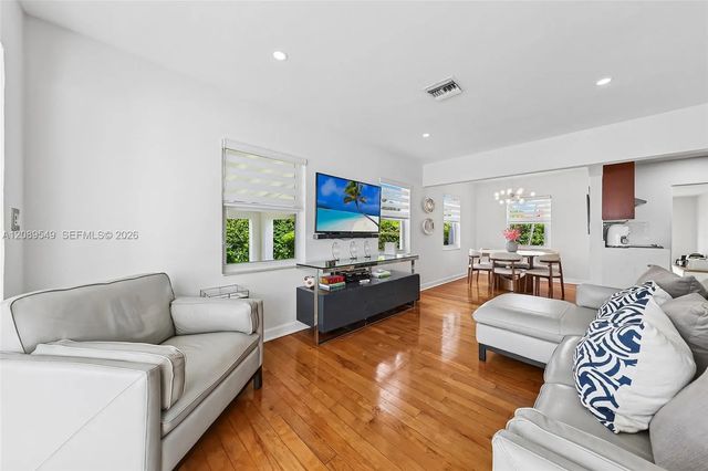 4 of 19 - 47 Fonseca Avenue, Coral Gables, FL
