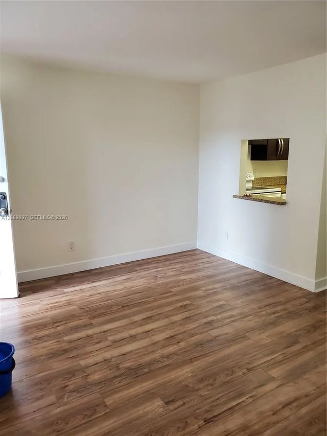 1230 Ne 139th Street #409, North Miami