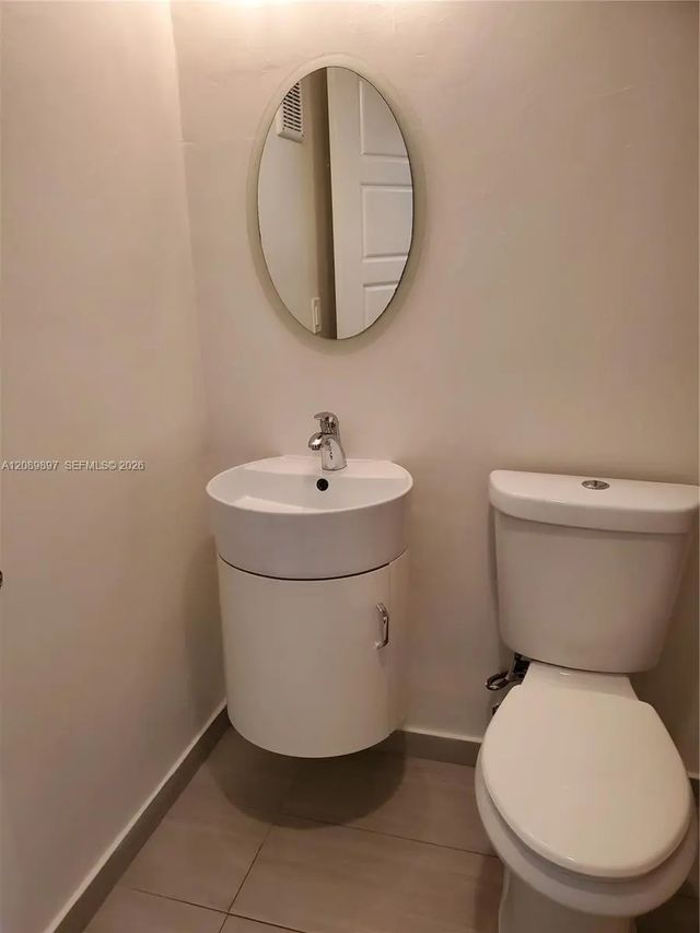 4 of 7 - 1230 Ne 139th Street #409, North Miami, FL