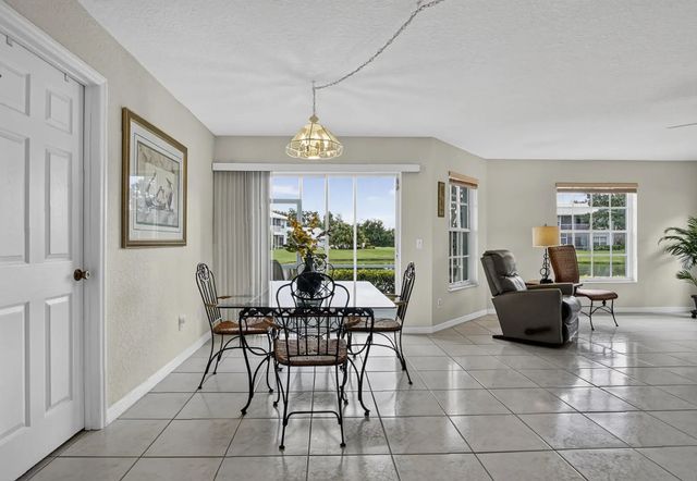 5 of 30 - 1120 Swan Lake Circle #1402, Port St. Lucie, FL