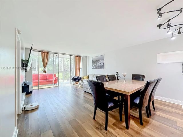 5 of 28 - 8370 Sands Point Boulevard #h208, Tamarac, FL