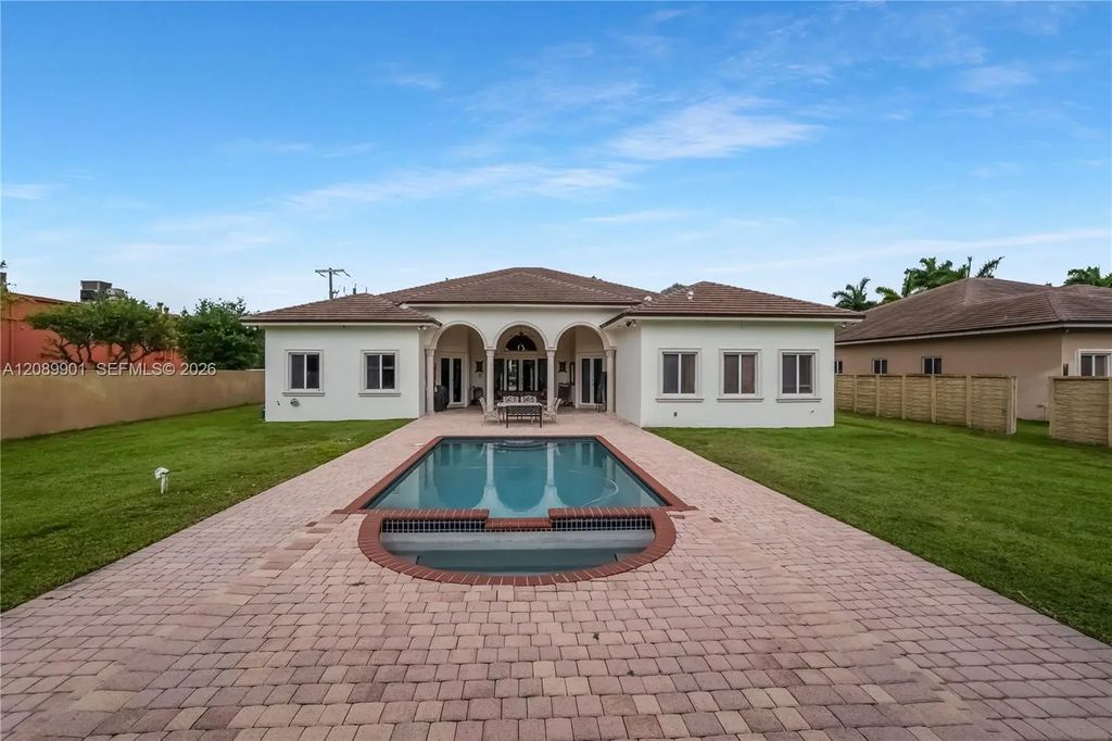 4025 Sw 128th Avenue, Miami