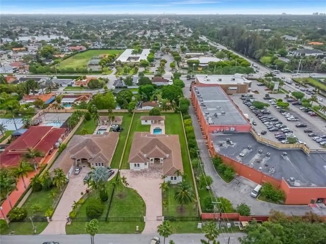 4 of 93 - 4025 Sw 128th Avenue, Miami, FL