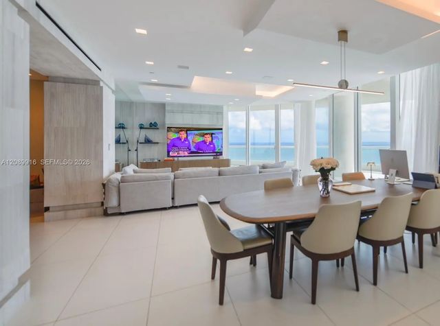 5 of 35 - 16047 Collins Avenue #3204, Sunny Isles Beach, FL