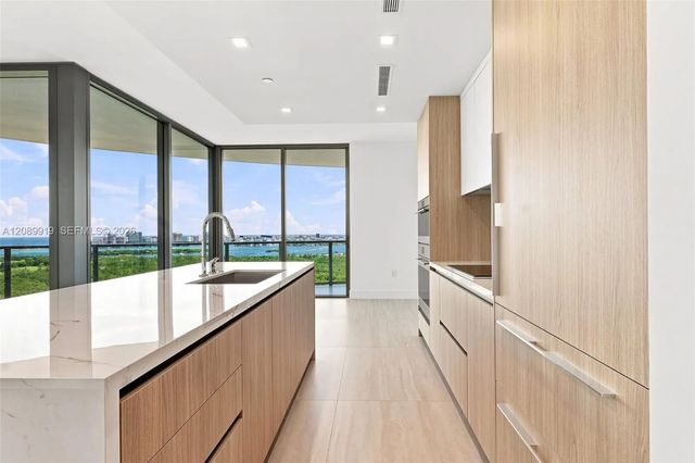 2 of 60 - 2411 Laguna Circle #2301, North Miami, FL
