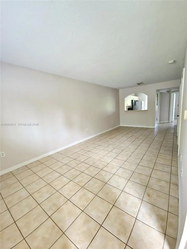 2 of 12 - 3398 Ne 9th Drive #102, Homestead, FL