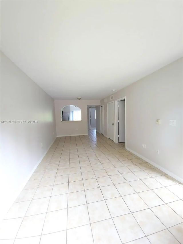 3 of 12 - 3398 Ne 9th Drive #102, Homestead, FL