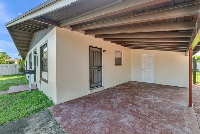5 of 40 - 20060 Nw 14th Court, Miami Gardens, FL