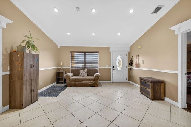 3 of 29 - 1314 Sw Bellevue Avenue, Port St. Lucie, FL