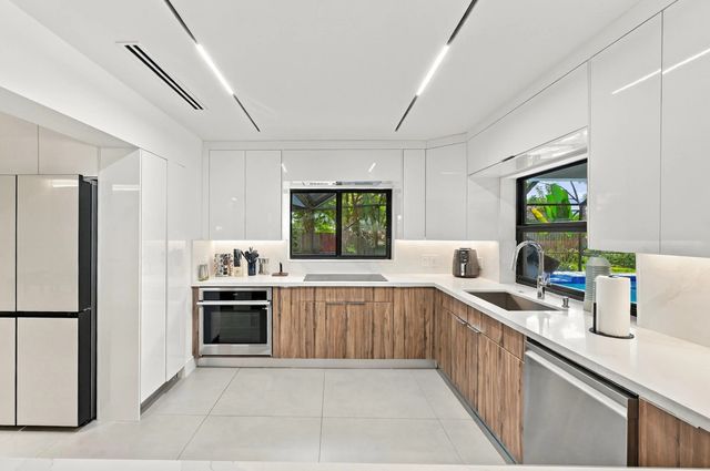 2537 Nw 116th Terrace, Coral Springs