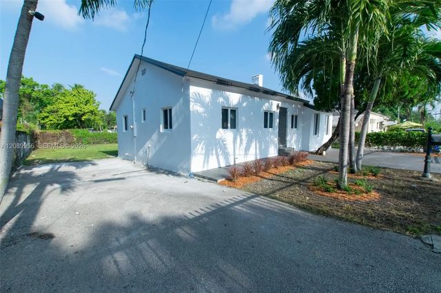 2 of 20 - 2324 Nw 14th Avenue, Miami, FL