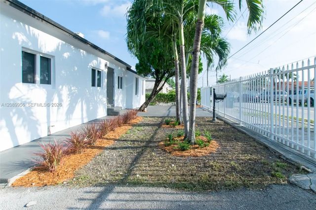 4 of 20 - 2324 Nw 14th Avenue, Miami, FL