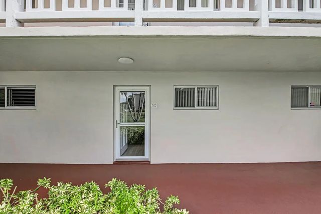 4 of 37 - 2855 Garden Drive S #102, Palm Springs, FL