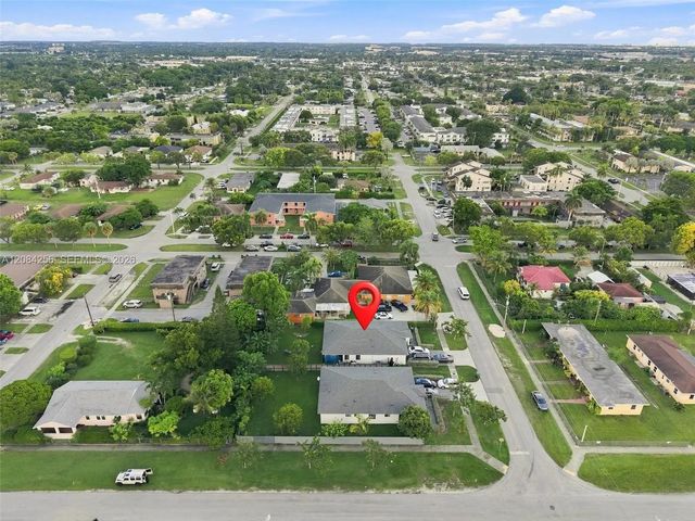 3 of 10 - 87 Ne 12th Street, Homestead, FL